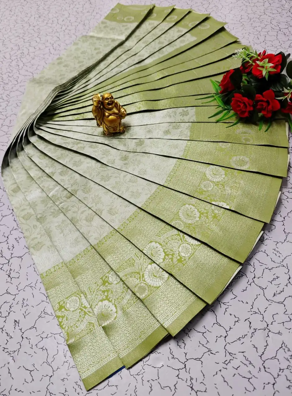 Soft Silk Printed Saree With Unstitched Blouse - Silver Blue